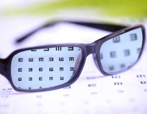 中消协发消费提示：勿轻信所谓治疗近视广告