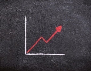 凯龙股份上半年净利润同比增长 295.39%，电子雷管产销排全国前列