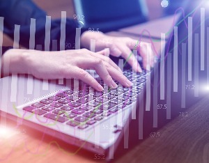 超10家银行业绩预喜，机构看好估值修复，银行股会逆袭吗？