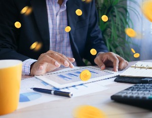 券商基金庆“618”，投教与红包齐飞