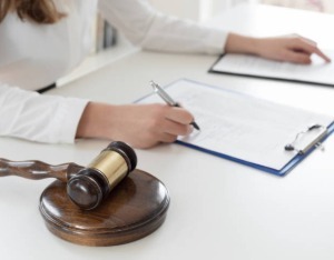 全国政协委员曹鹏：建立健全新就业群体社会保障体系