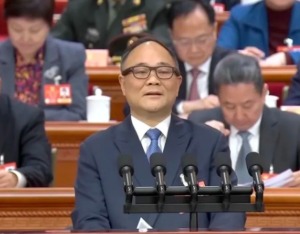 全国政协委员李书福：积极运用数字技术、绿色技术改造提升传统制造业