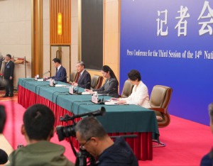 王毅谈中拉合作：只有相互支持，没有地缘算计