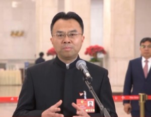 全国政协委员张朝晖：让志愿者的微笑成为最美中国名片