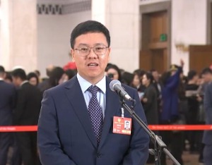 全国政协委员张树新：西部陆海新通道把螺蛳粉送到30多个国家和地区