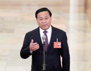 如何实现粮食产量1.4万亿斤预期目标？农业农村部部长韩俊这样回答