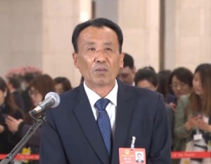 为乡亲评理说事23年 全国人大代表樊九平：调解员要有“五个心”