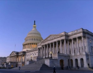 乱套了 美参议院通过法案试图阻止特朗普对加拿大加征关税