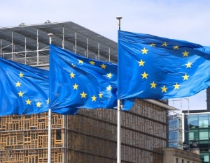 欧盟委员会提议对部分美国产品征收25%关税