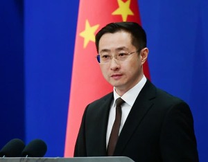 外交部：如果美方执意打关税战、贸易战，中方必将奉陪到底