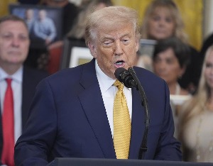 特朗普：对日征收25%关税 或很快与印度达成协定