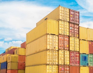 中国继续暂停对美实施24%的加征关税、保留加征10%关税90天