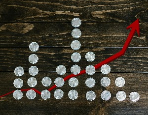 横店东磁上涨超5% 中国稀土涨超3% 小金属产业链迎增长机会