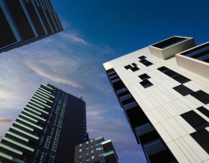 机构：8月百城二手住宅均价同比下跌7.34%