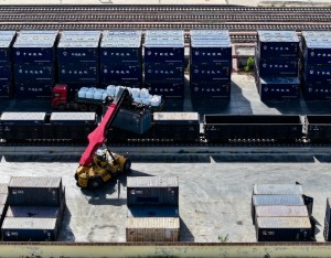 10月份物流业景气指数保持在扩张态势