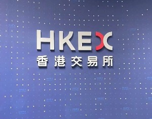 无人驾驶出租车双企同日港股上市