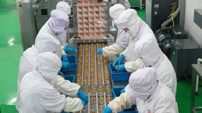 獐子岛涨停！半年报电话为空号、变更电话无人接听