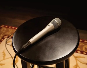 “简单”段永平，背后不简单