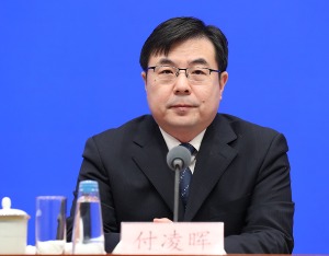 国家统计局：由于房地产投资下降等多重因素影响，投资增速下降