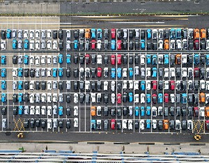 造车新势力的2025：谁卡住身位，谁厚积薄发？