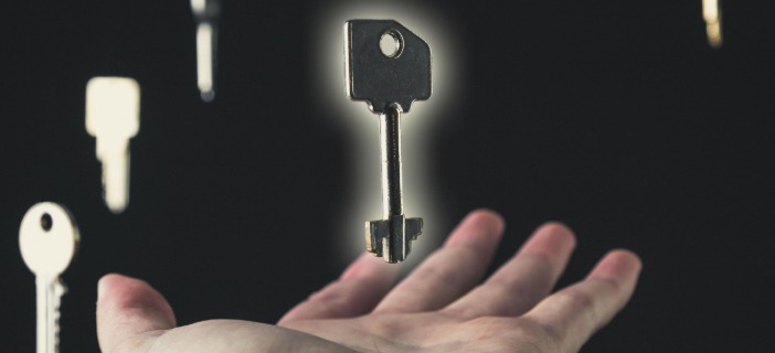 50亿抢筹黄金ETF，银行却开始踩刹车