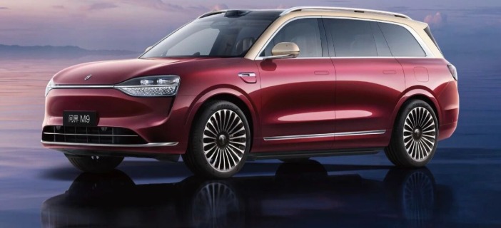 百万交付加冕之后，赛力斯的坦途与暗礁