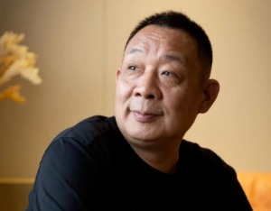 于东来宣布正式退休 执掌胖东来近30年