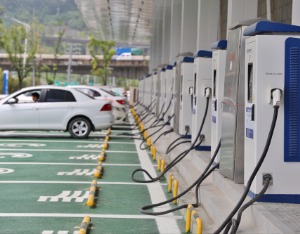 春节假期首日全国高速公路充电量同比增长116.32%