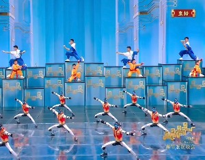 春晚总导演于蕾回应机器人“浓度”超高