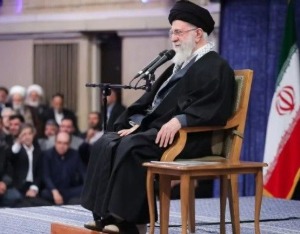 哈梅内伊遇袭，详情披露