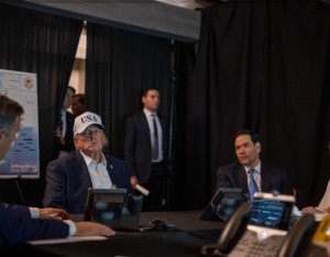 特朗普：战争可以“无限火力”，美军准备大获全胜