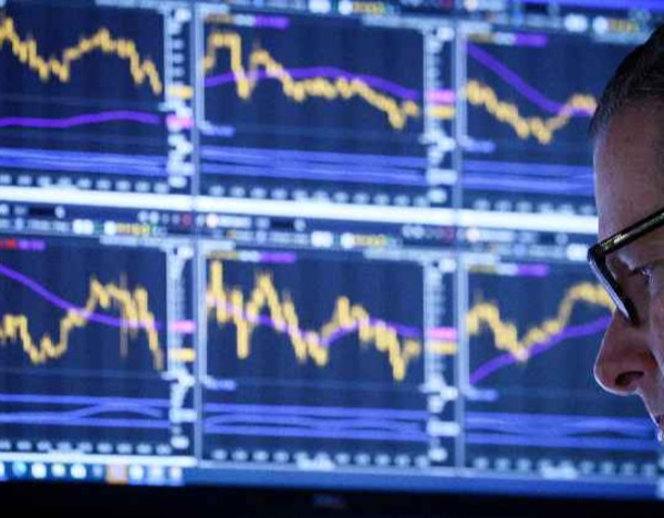 经济放缓遇上通胀降温，美联储降息预期重燃 美股闻讯拉升