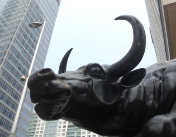 晶圆代工涨价潮再起，国科微、佰维存储午后联袂拉升