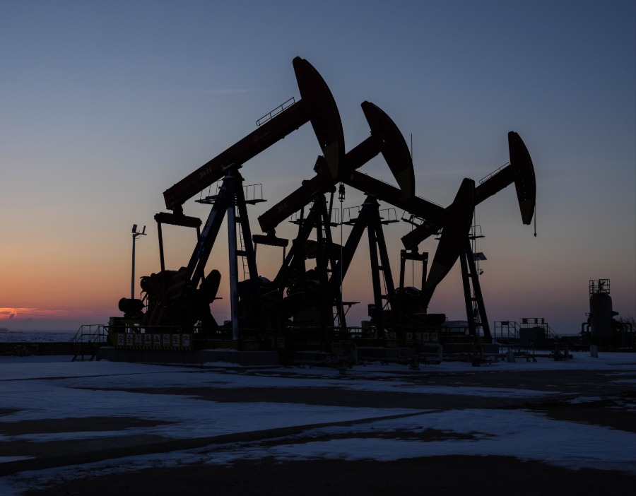 油价转跌，纽油跌超2% 美财长：财政部并未干预石油商品市场，也无权如此