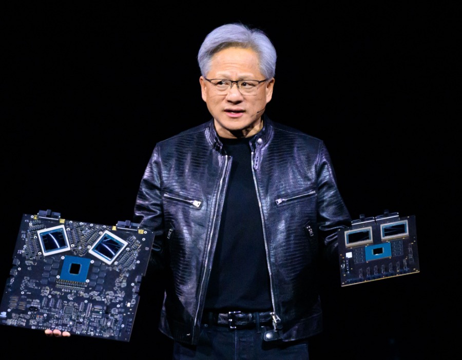 GTC2026｜AI“泡沫论”的质疑未消 英伟达迈入战略拐点