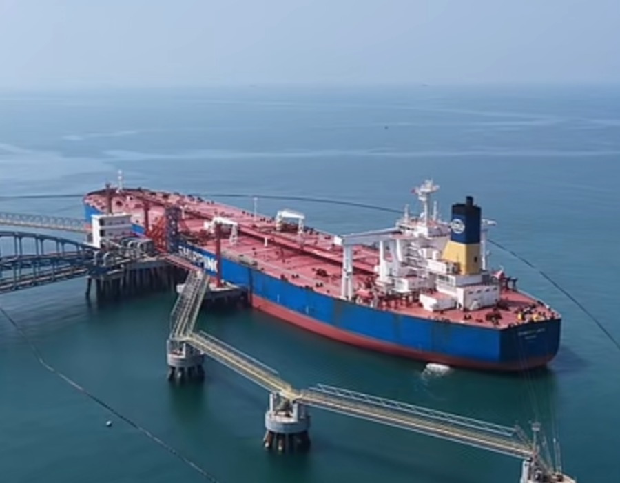 伊朗否认向霍尔木兹海峡过往船只收取高额费用