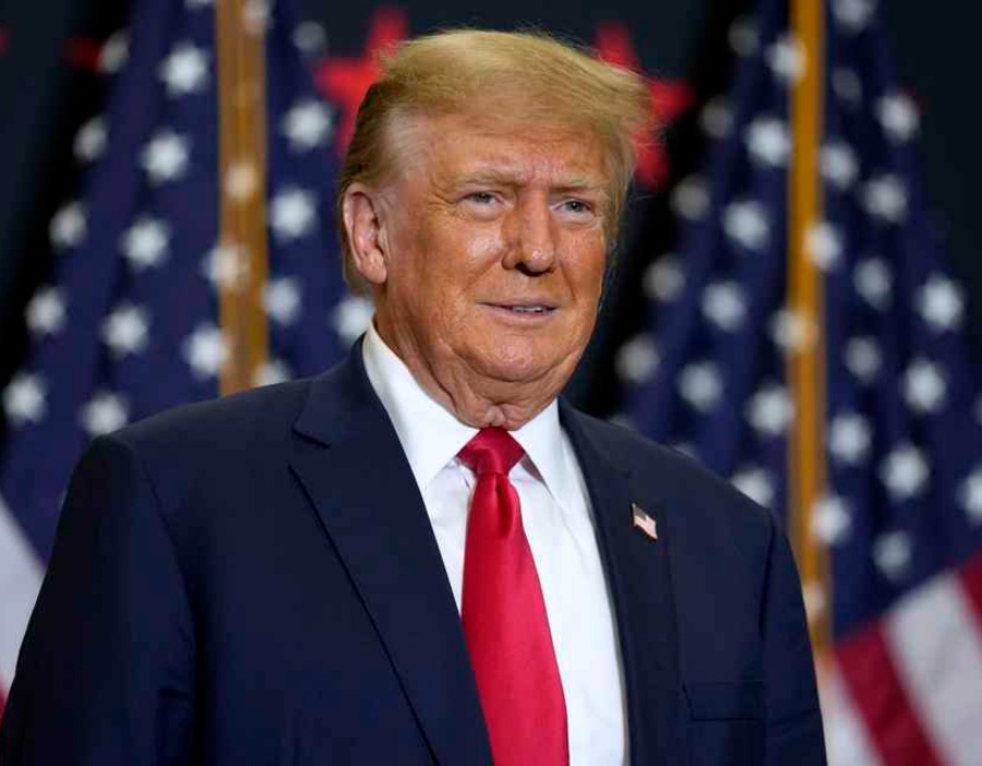 特朗普称被伊朗邀请当最高领袖，但他“拒绝了”