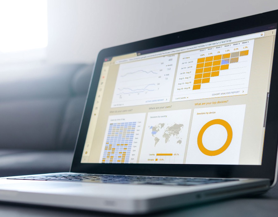 千里科技发布2025年报：营收99.99亿元，净利增长111%，“AI+车”战略加速商业闭环