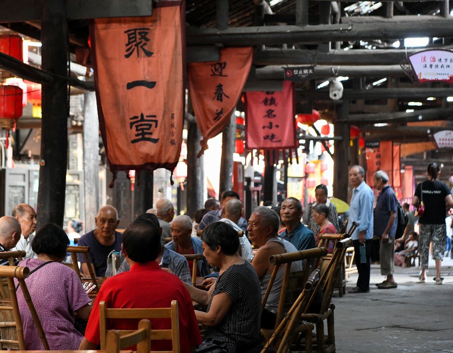 2026年清明假期交通出行人数预计超8.45亿人次