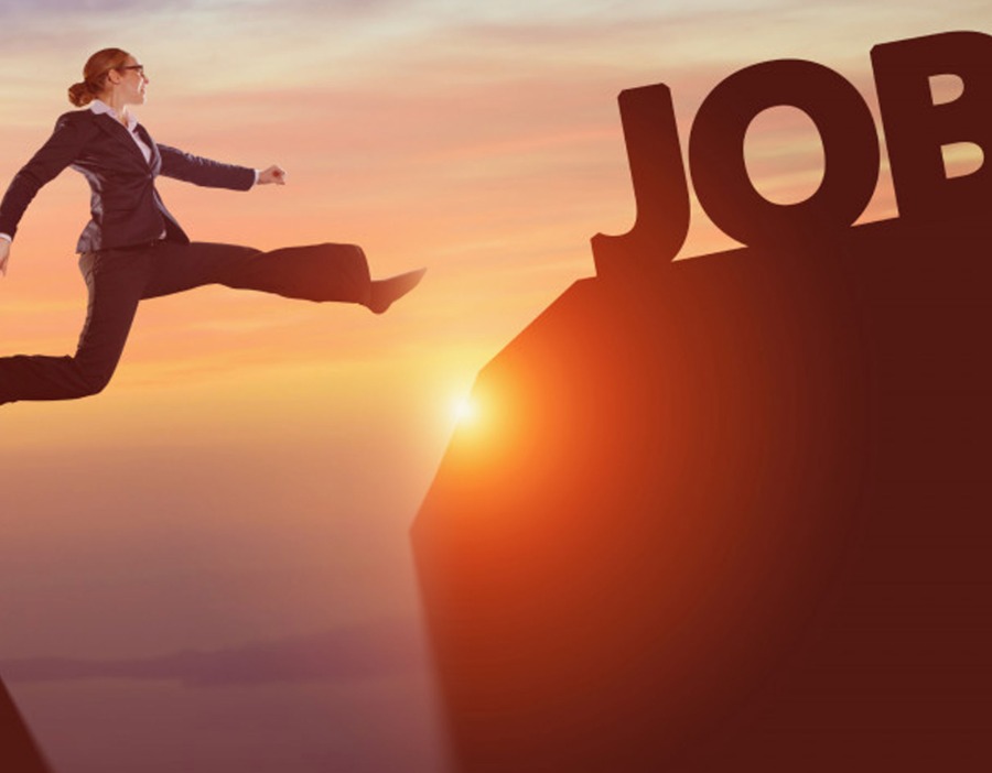 杭州无人机驾驶员、养老护理员等成紧缺岗位