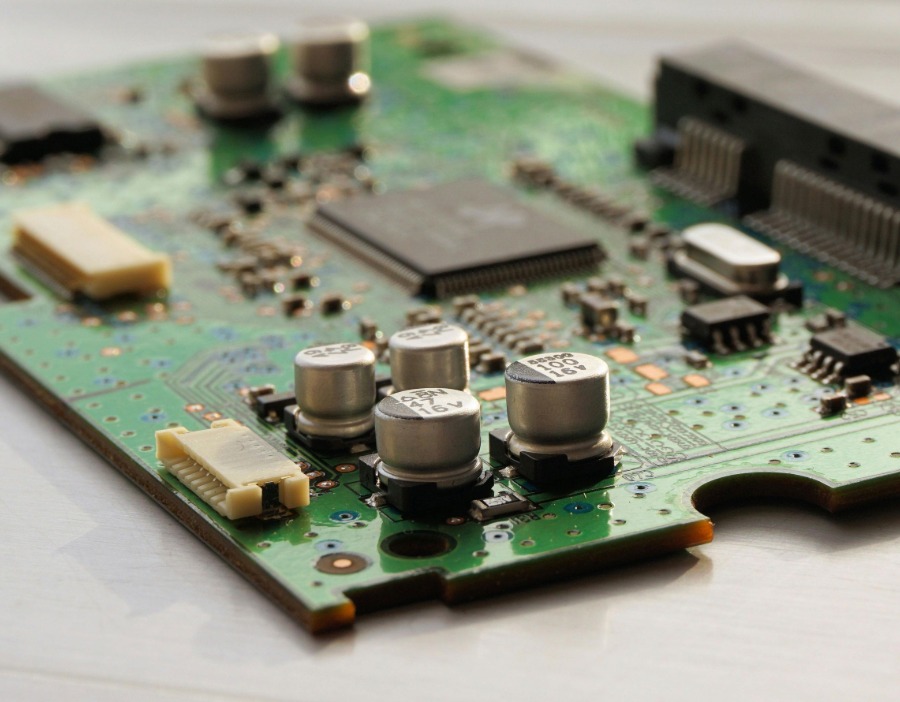 美联新材：辉虹科技EX电子材料业务已批量供货，应用于M8/M9级半导体产品