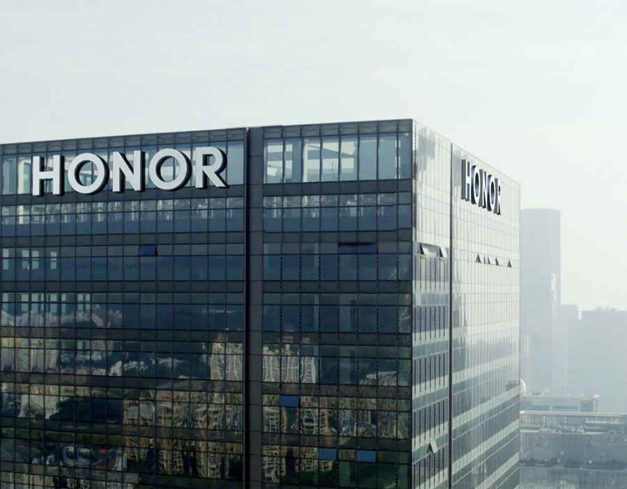 包揽人形机器人半马冠亚季军背后 荣耀机器人产业链资本图谱浮现