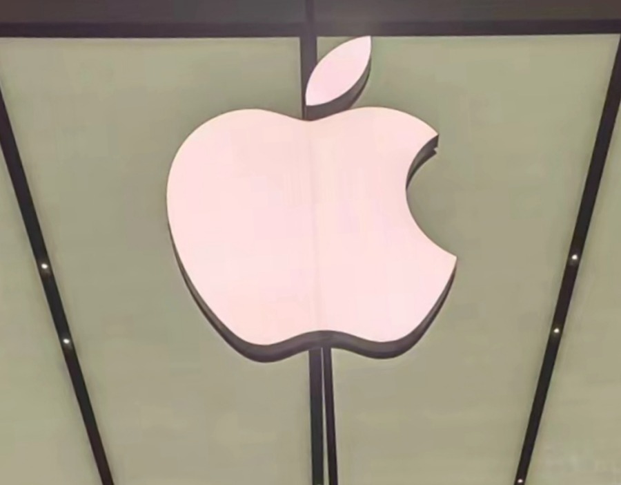 苹果宣布换帅后，总市值跌破4万亿美元 巴菲特、奥特曼齐发声