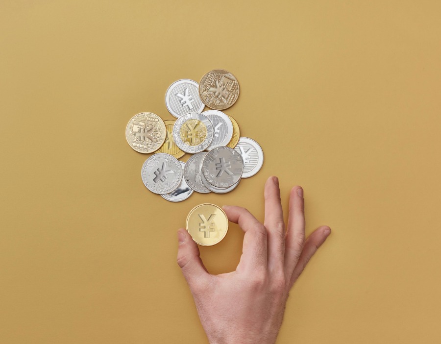 存储“双雄”资本方透视：两地国资主导，银行、险资、大厂、高校“各显神通”