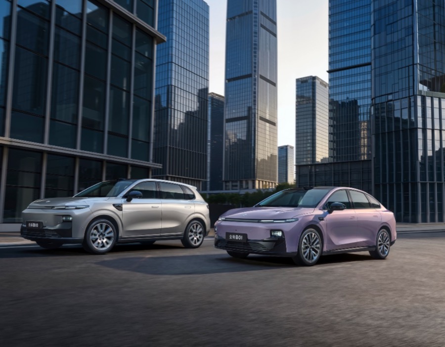 零跑全新B01和B10正式上市，开启10万级800V时代