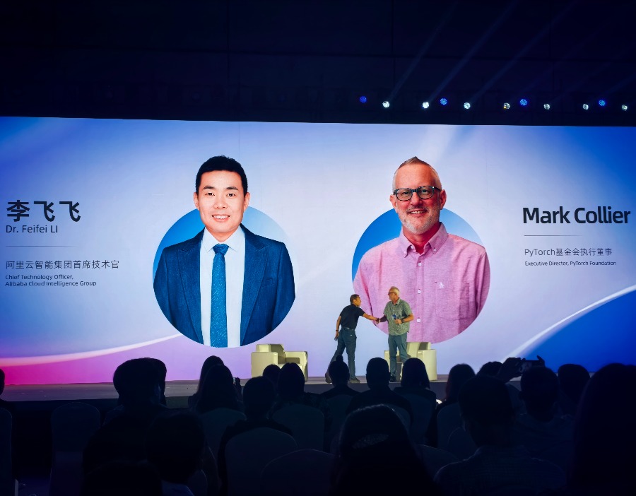 WAIC2026｜阿里云李飞飞与Mark Collier探讨智能体时代的基础设施