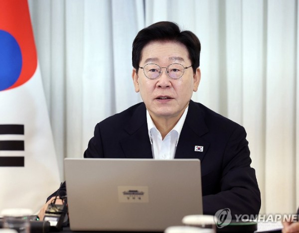 李在明：半导体之外，应主动规划后人工智能时代的新增长驱动力