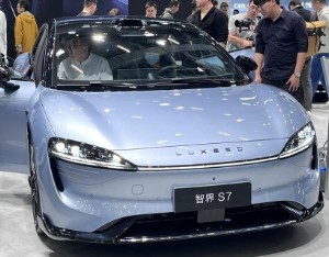 乘联分会：8月1~9日全国乘用车市场零售31.7万辆 同比下降22%
