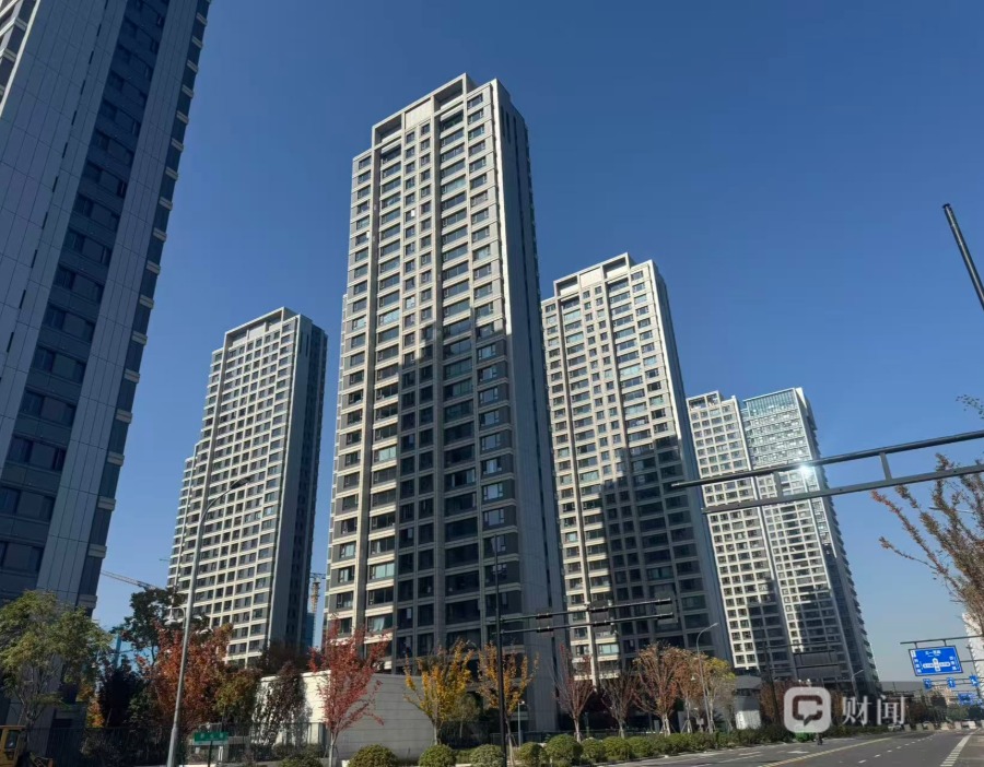 8月深圳二手房录得量环比跌同比涨