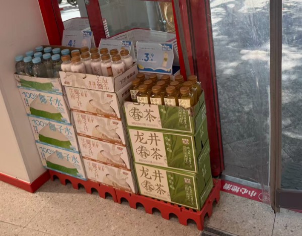 机构：啤酒饮料总量阶段性承压，结构不乏亮点